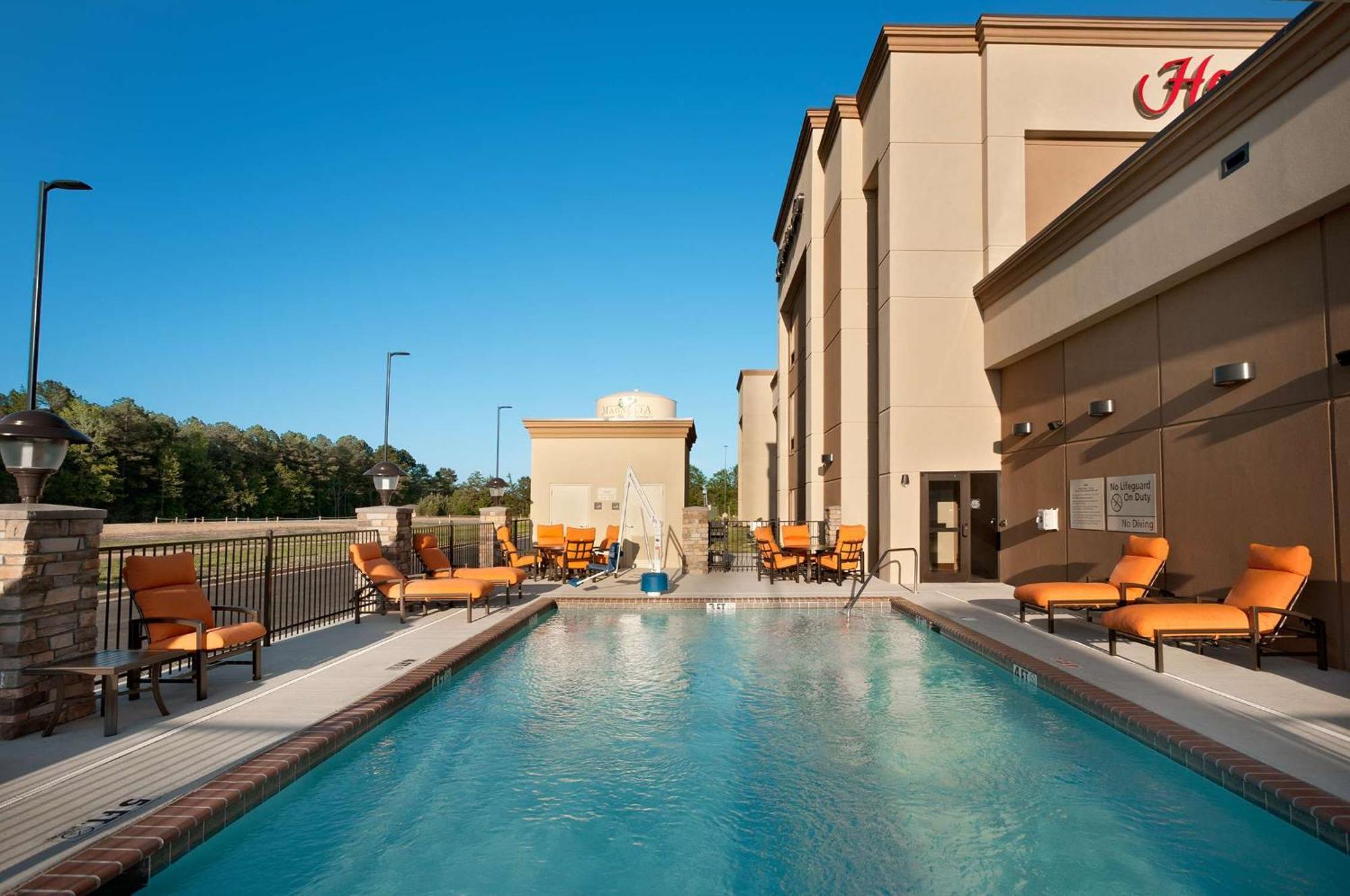 Hampton Inn Magnolia Exterior foto